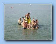 [Click to enlarge image]