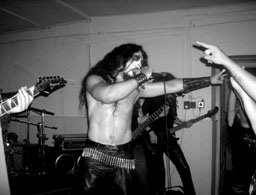 klikk a teljes m&eacute;ret&eacute;rt