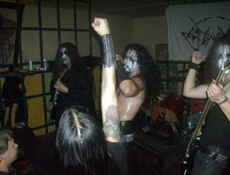 klikk a teljes m&eacute;ret&eacute;rt