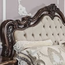 Как дизайнер выбирает спальню под реальный проект