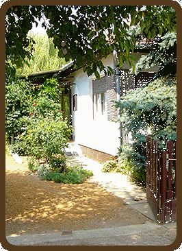 Apartman előképe