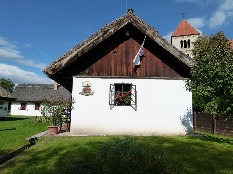 L1390895.JPG