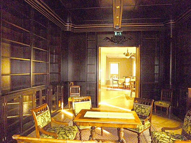 030.JPG