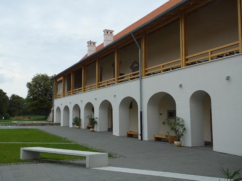 DSCF2692.JPG