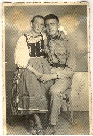 dm Emmval, az ifj felelsgvel 1943-ban