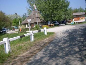 user_9851757_1273477701671_box.jpg