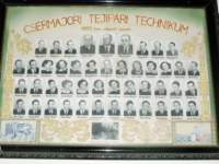 kp030_small.jpg