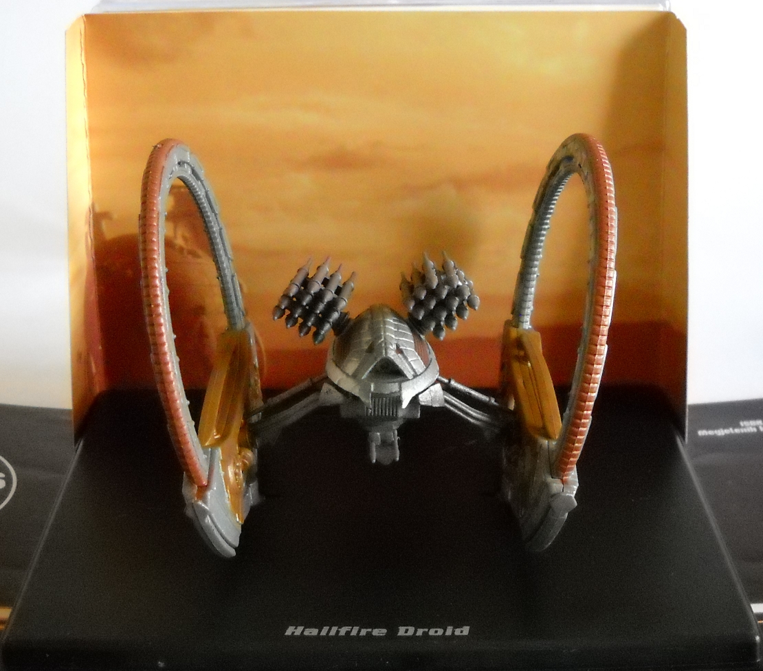 41. IG-227 Hailfire droidtank.