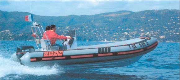 ASSO Open 61 gumics&oacute;nak r&eacute;gebbi k&eacute;p