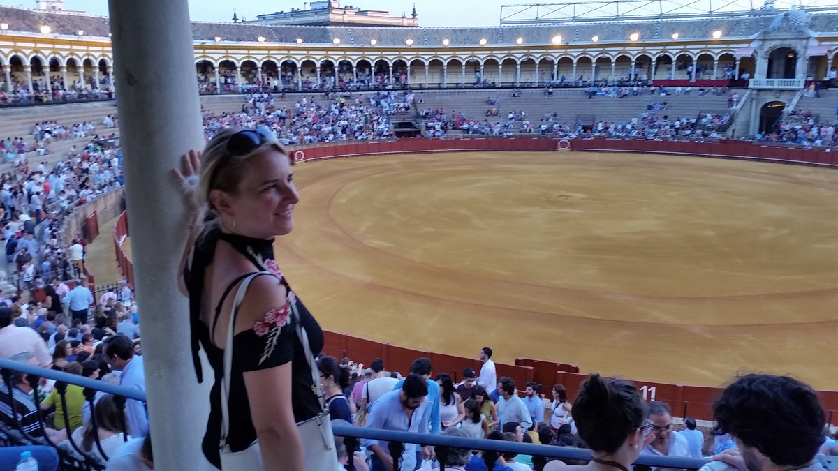 plazadeltoros10.jpg