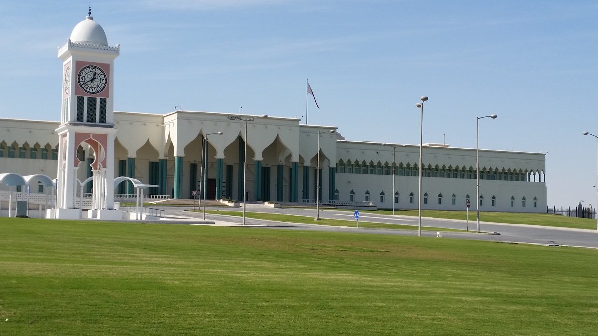 amiridiwanofqatarprlament.jpg