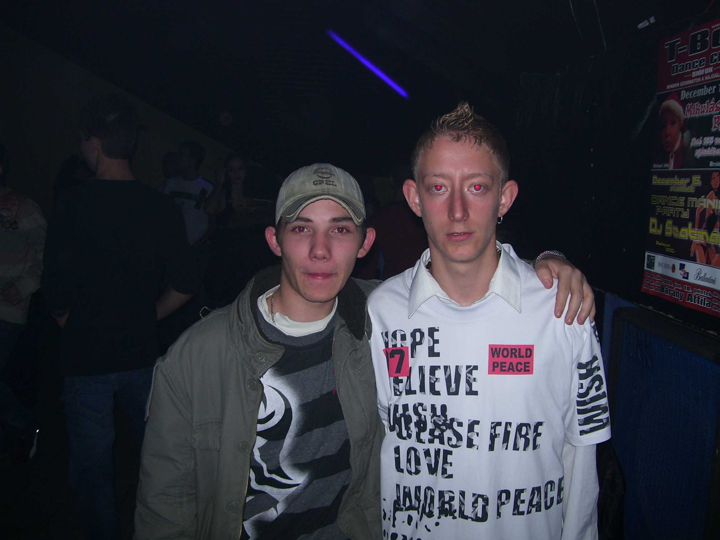 BEZ�R�S!