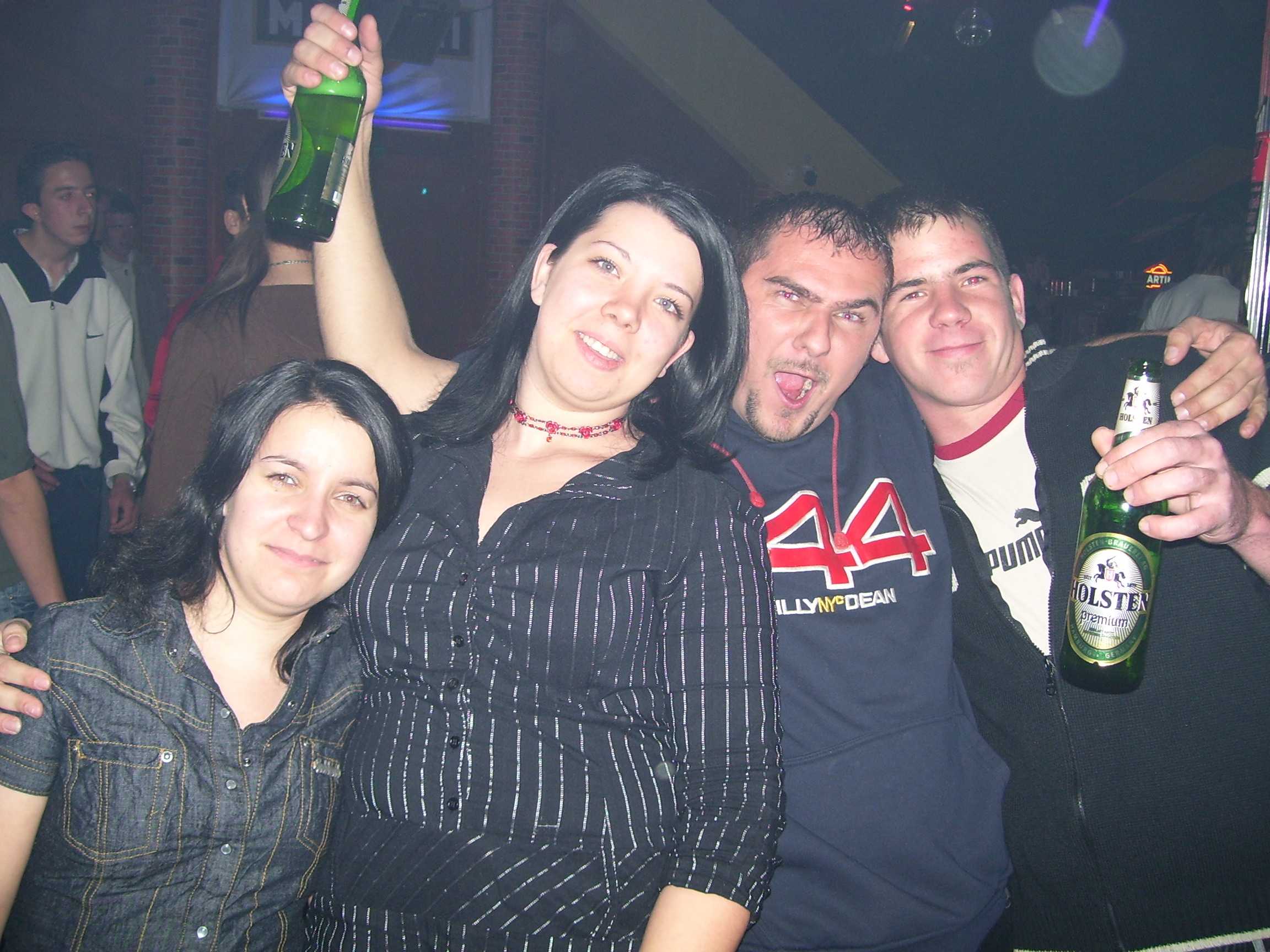 BEZ�R�S!
