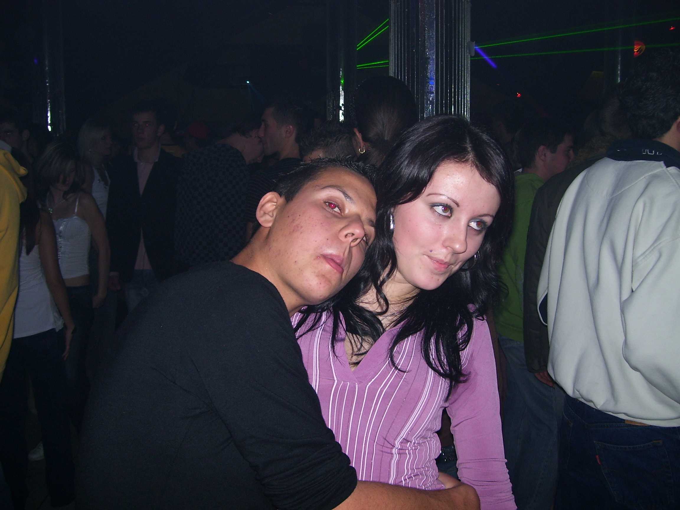 BEZ�R�S!