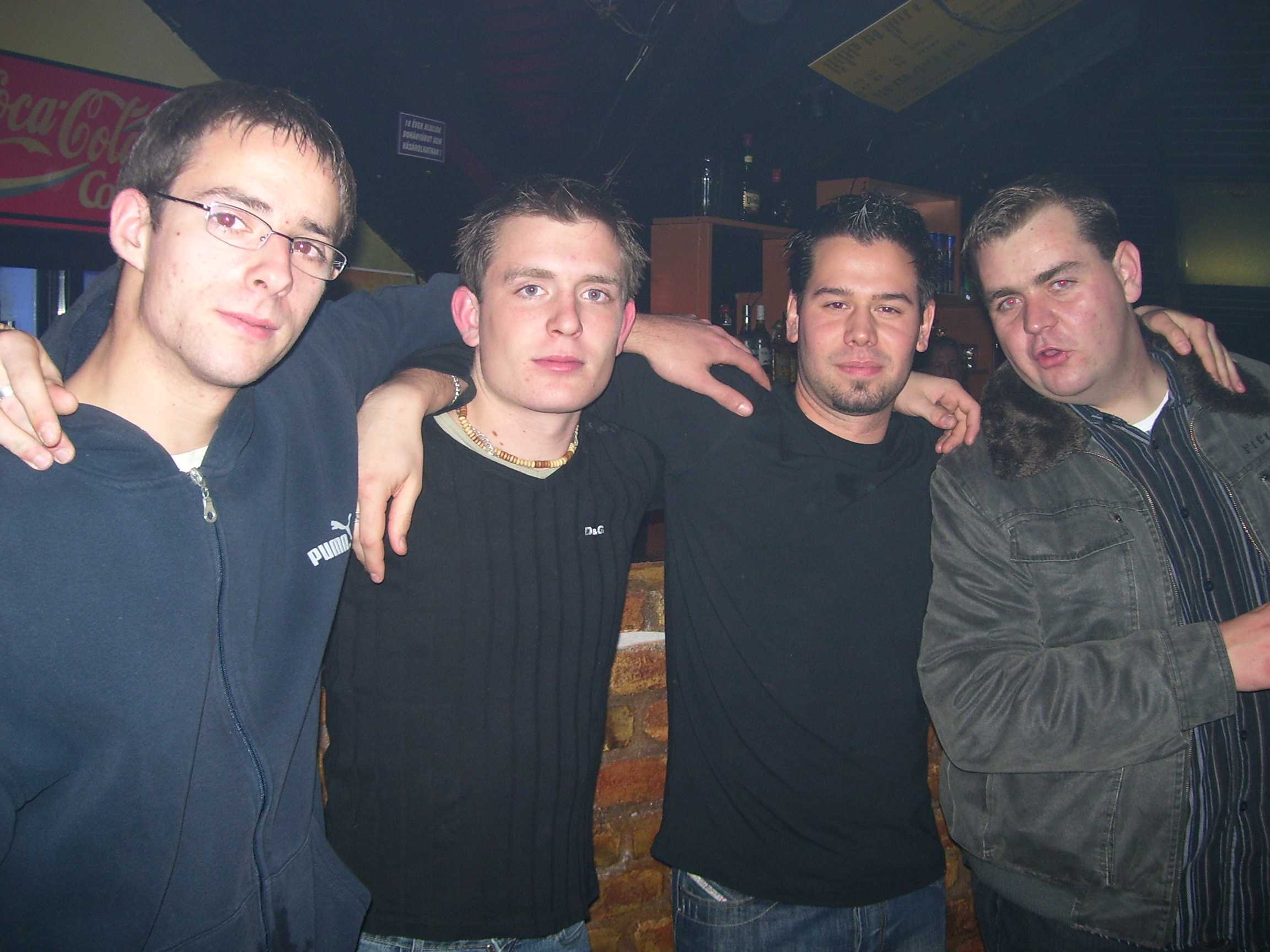 BEZ�R�S!