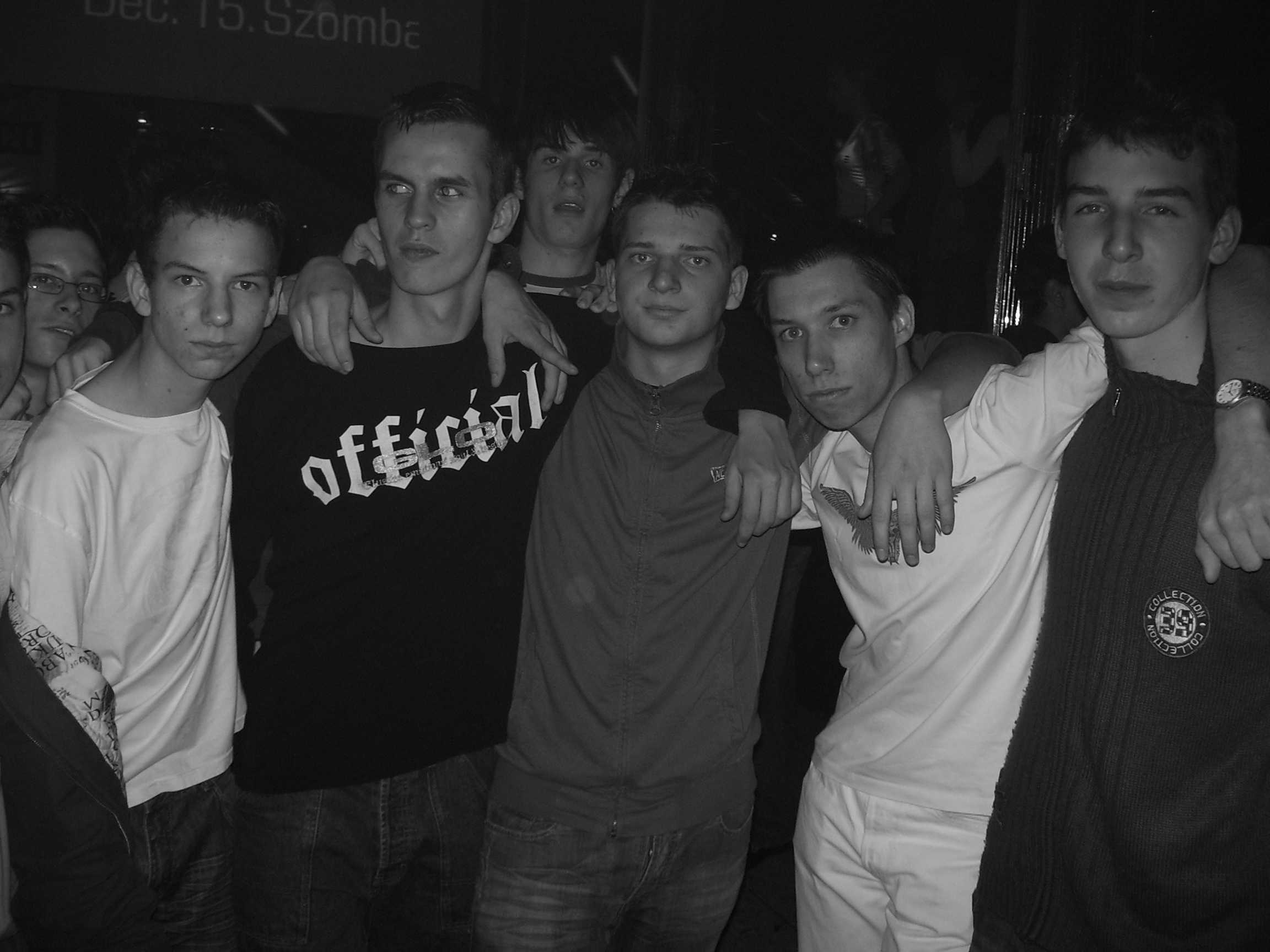 BEZ�R�S!