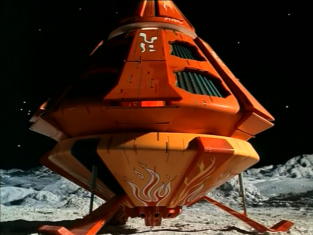 Alfa holdbázis 4.