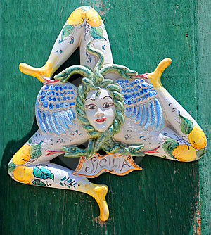 Triskelion 2.