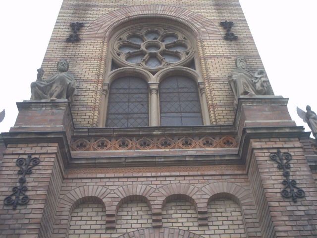 epulet04.jpg