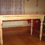 asztal1