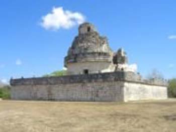 180px-Chichen-Itza-Observatory-Platform