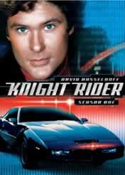 A Knight Rider DVD borítója, felül Michael Knight, alul a számítógépverzéretl autó, Kitt