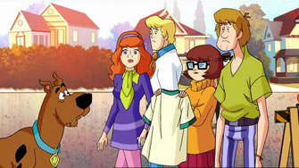 Scooby-Doo és társai családi házak előtt állnak kétségbeesett képet vágva