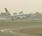 Polish LOT Airlines Boeing 767 Plane Crash Landing