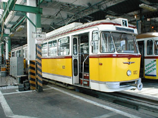 100 Fot:Dobos Rbert