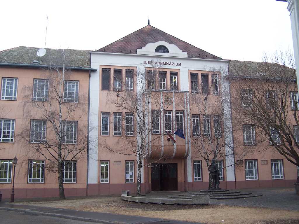 III. B�la Gimn�zium