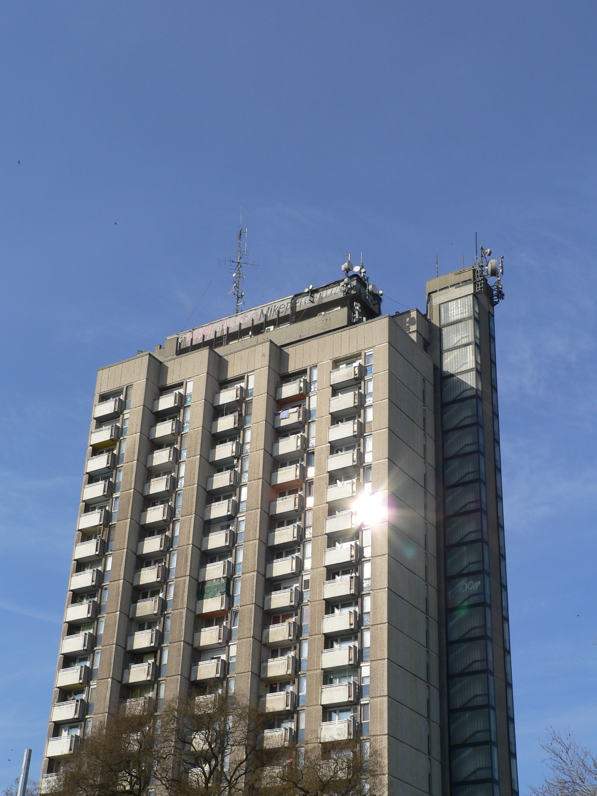  • Debrecen, antenna •  • gg630504 cc-by-nc-sa