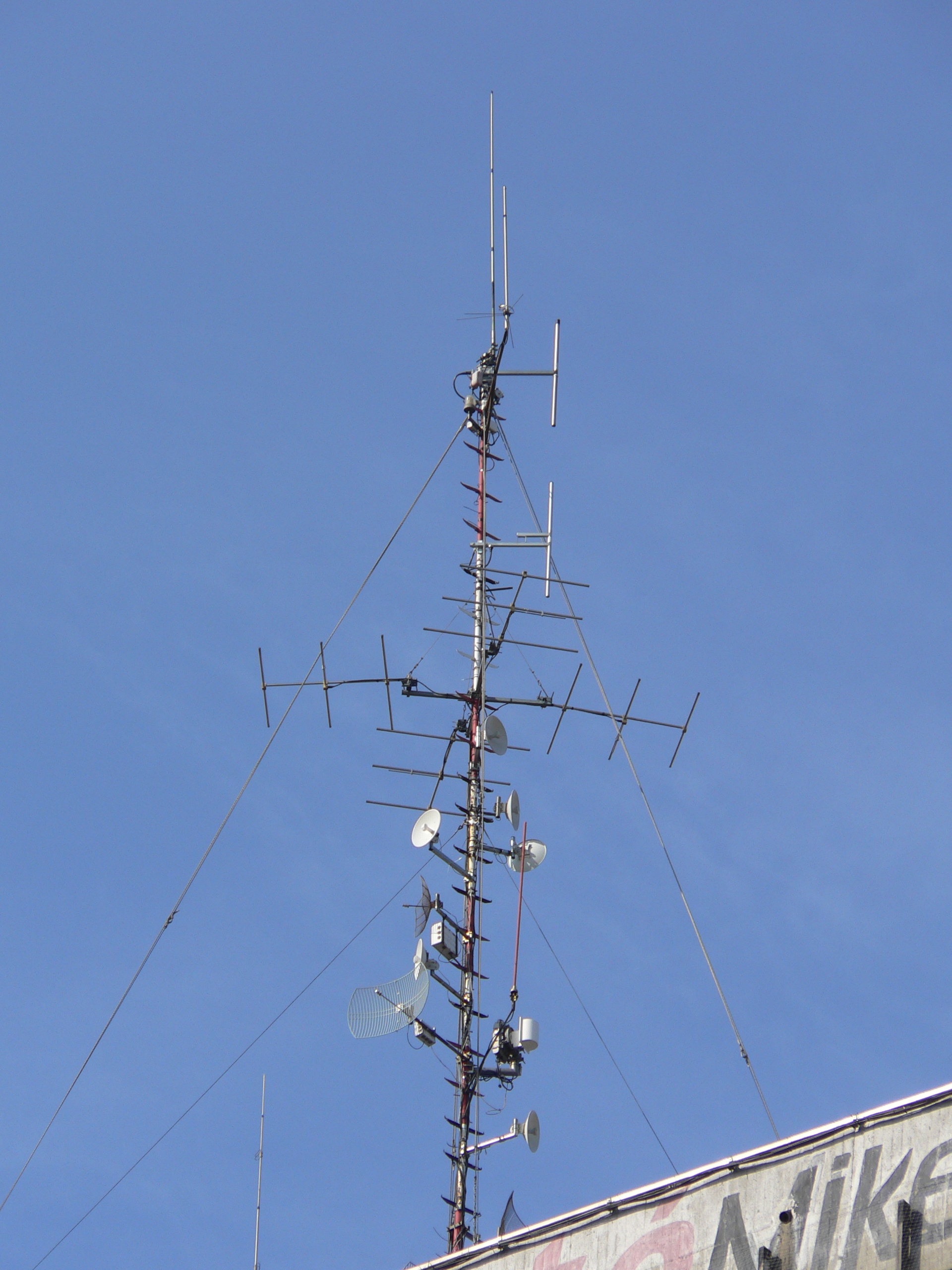  • Debrecen, antenna •  • gg630504 cc-by-nc-sa