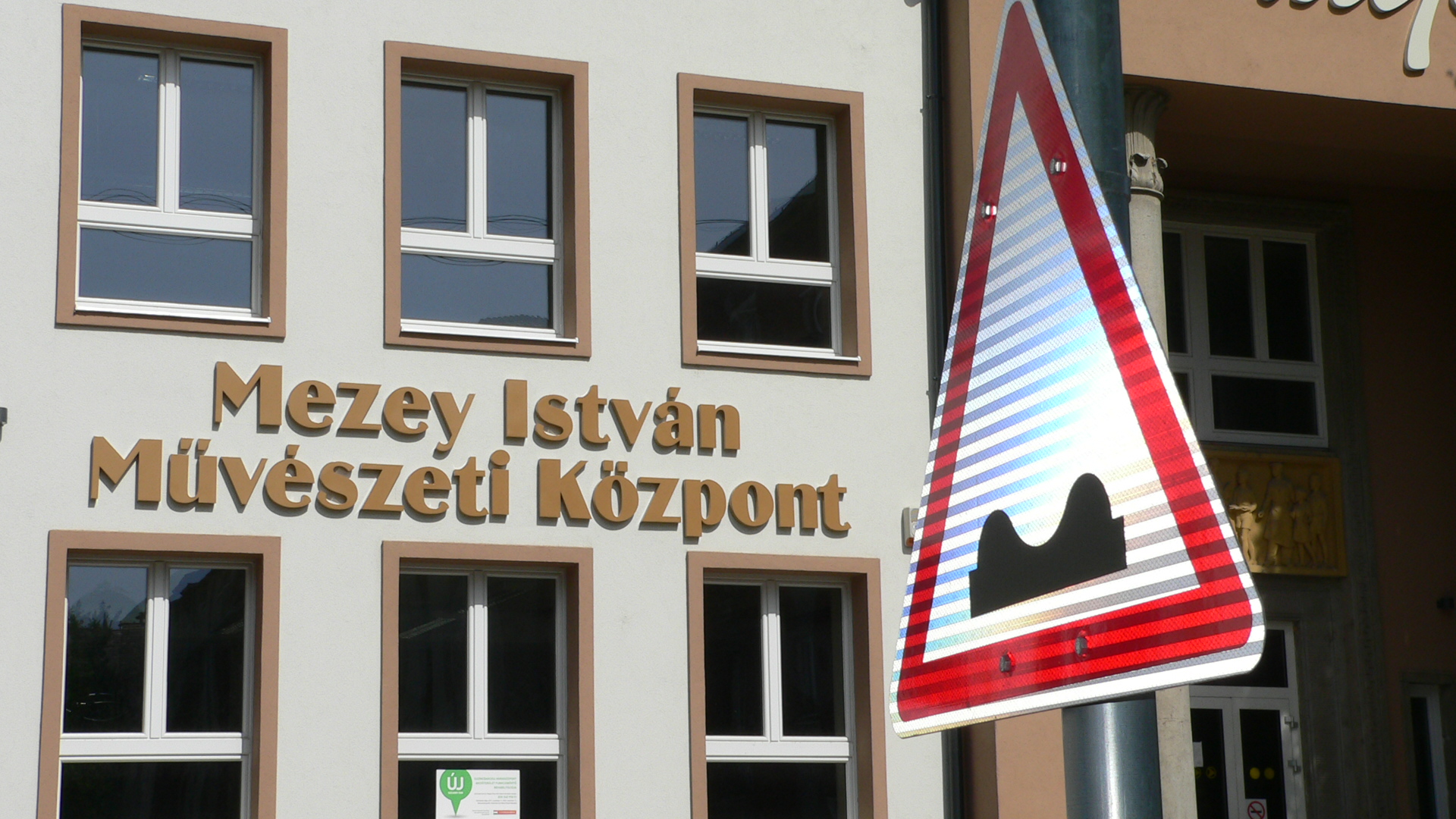  • Kazincbarcika, Rkczi tr, Mezey Istvn Mvszeti Kzpont •  • gg630504 cc-by-nc-sa