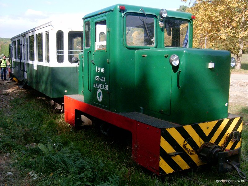 Almamellki klnvonatozs 2007 - 14.jpg