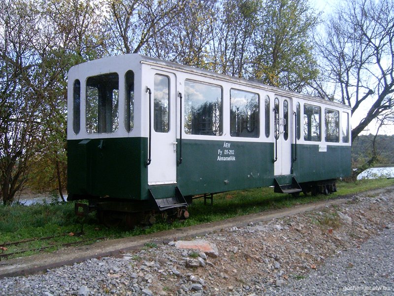 Almamellki klnvonatozs 2007 - 28.jpg
