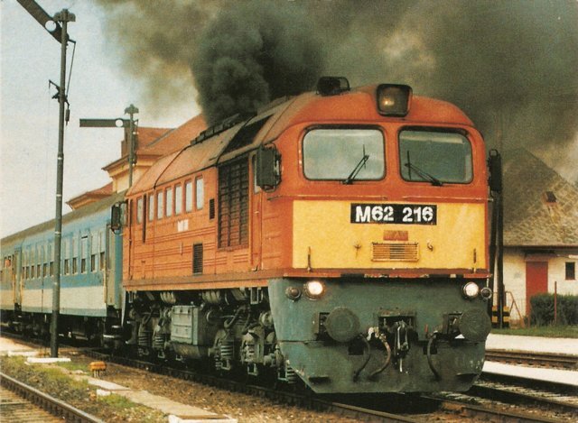 m62216.jpg