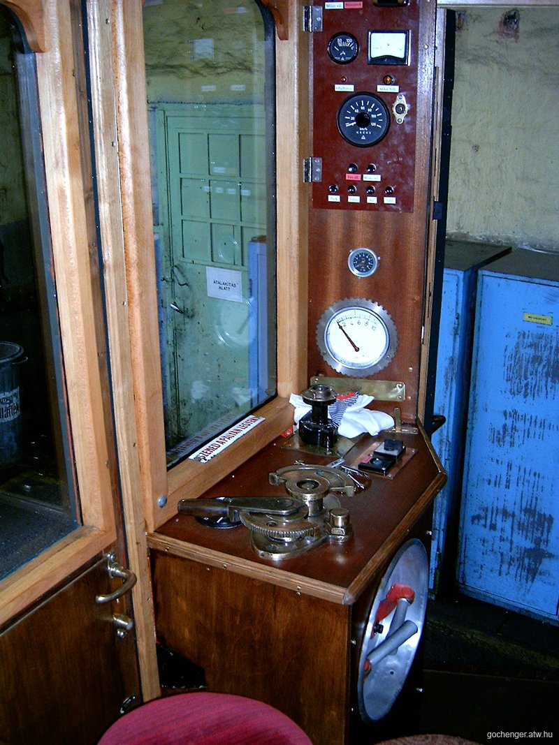 BCmot 422 - 14.jpg