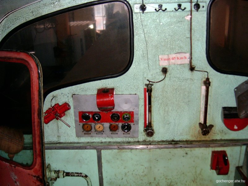 M43 1108 vezetlls 08.jpg