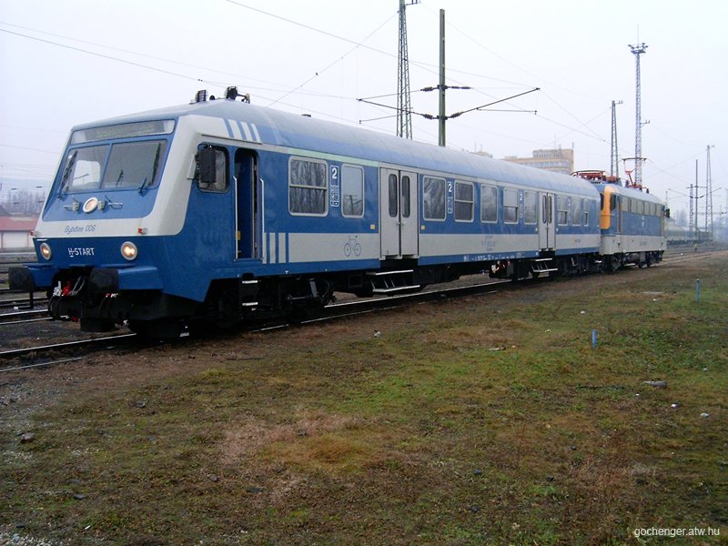 Az els Halberstadti vezrlkocsi Pcsen 07.jpg