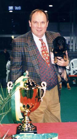 WCH Grandgables Dream Come True -  Budapest Derby Show - Best in Show - Judge: Dr. Erdõsné Balogh Zsuzsanna (H)