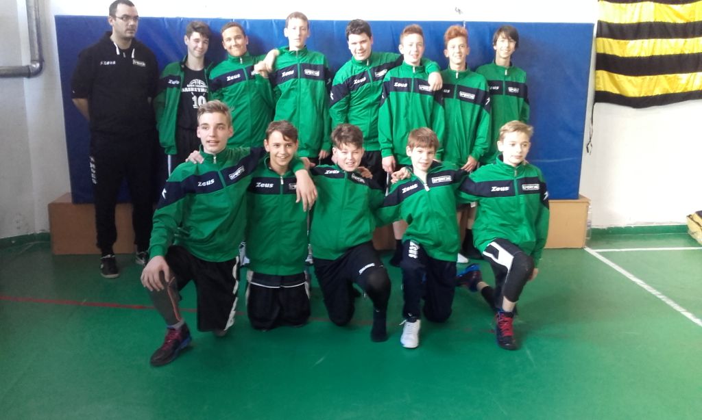 U14