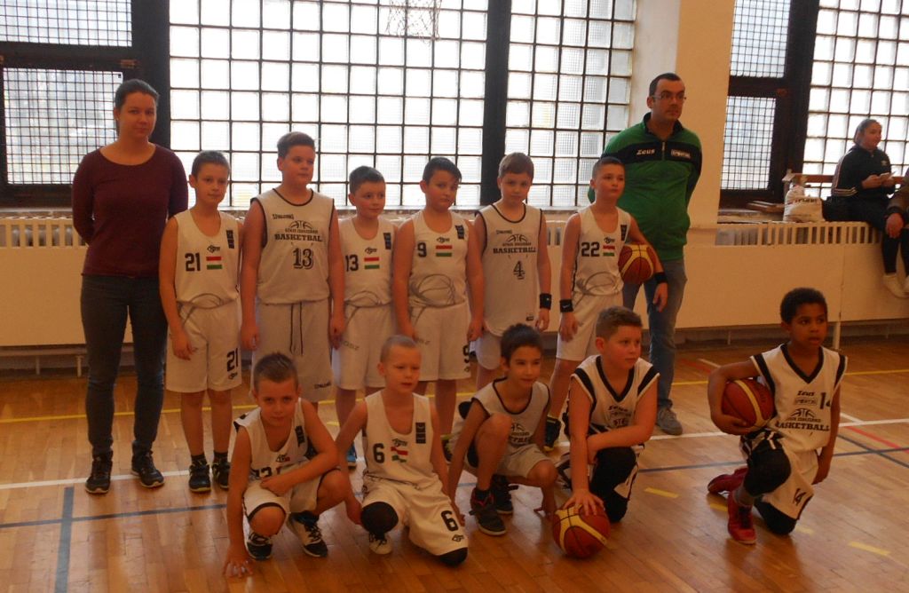 U10