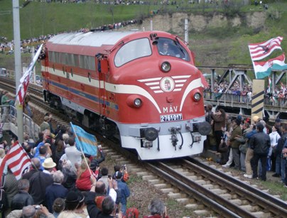 visszat