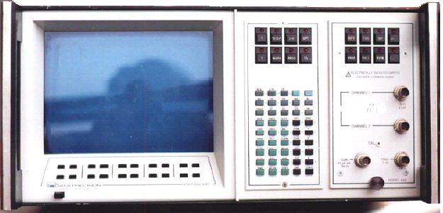 DATA 6000 Digitális jelanalizátor