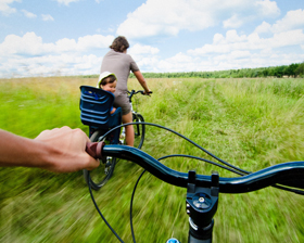 Background-bny-mellon-landscape-family-biking