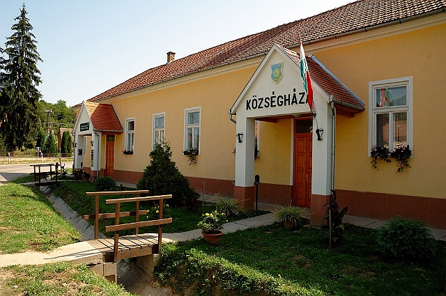 hetvehely_kozseghaza_002.jpg
