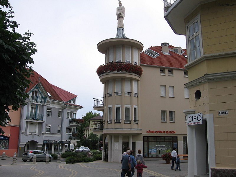 kapos25