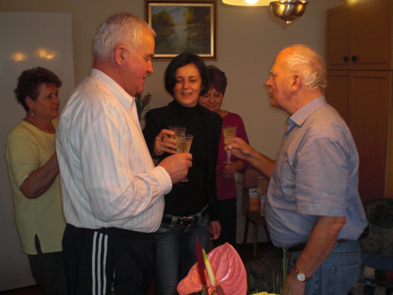 2009_04
