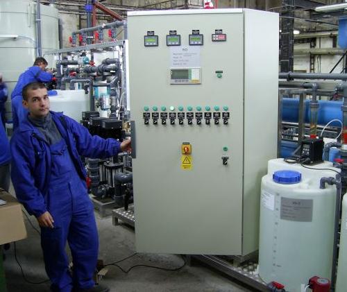 Mindig csak a mel�...