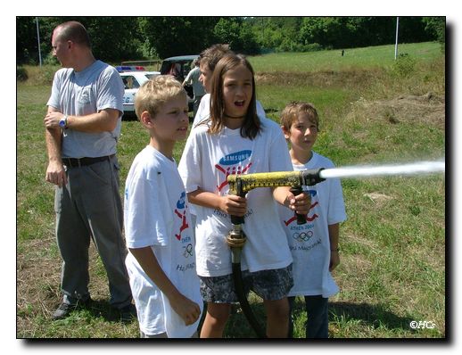 Mvc-005f
